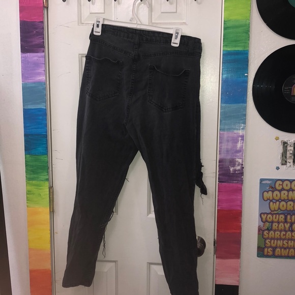 Jeans - Picture 3 of 3